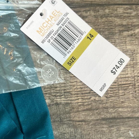 Michael Kors women’s shorts 🩳 - Teal size 14 NWT - Picture 3 of 4
